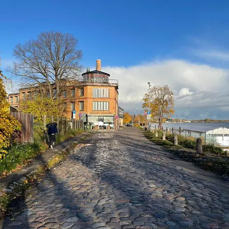 Kipsala With Free Parking Apartment Riga